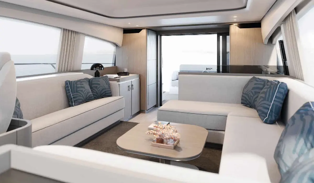 Azimut - Fly 53 - Best Yacht Rentals - Best Preowned Yachts - Exclusive Concierge Club.webp